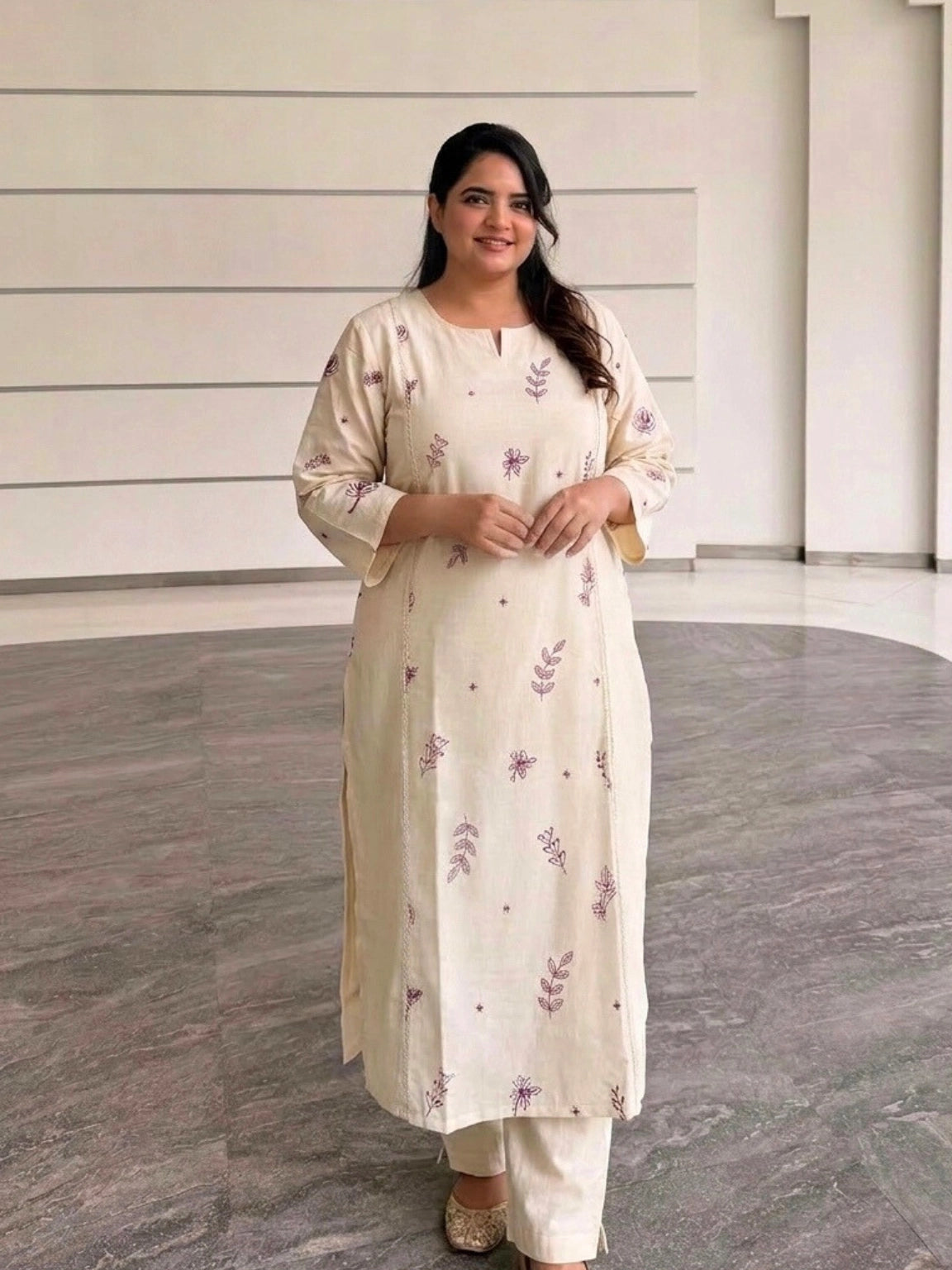 Off-White Floral Embroidered Kurta Pant Set