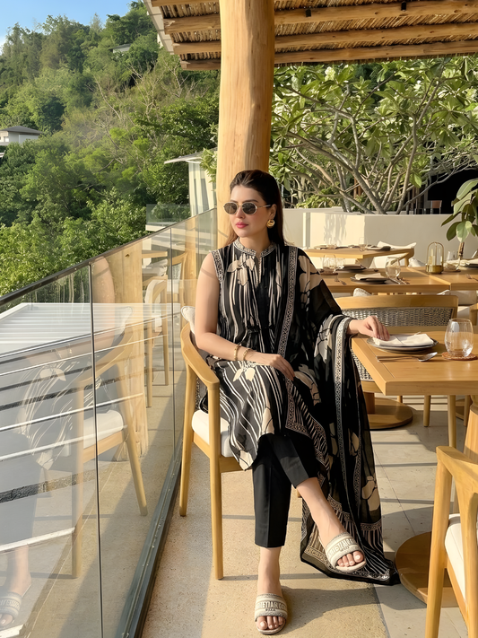 Black and White Printed Kurta Pant Set with Dupatta