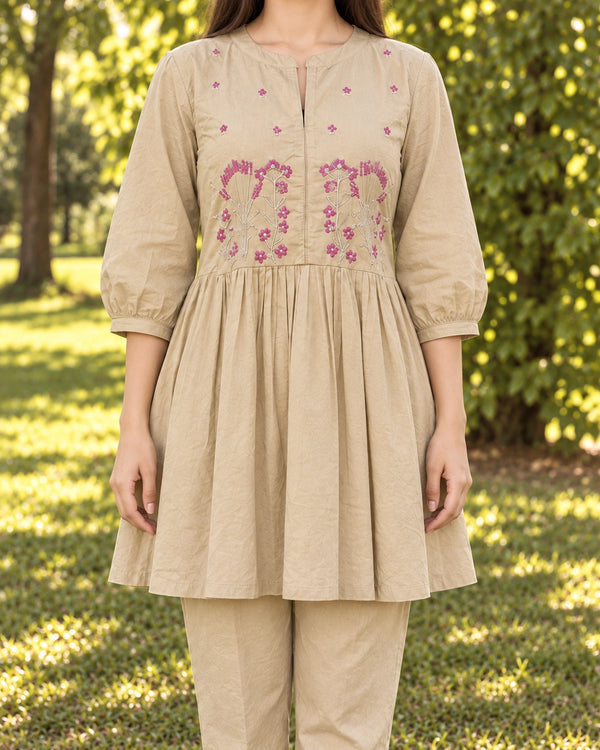 Floral Sprig Embroidered Cotton Co-Ord Set with Peplum Top and Pants — image 4
