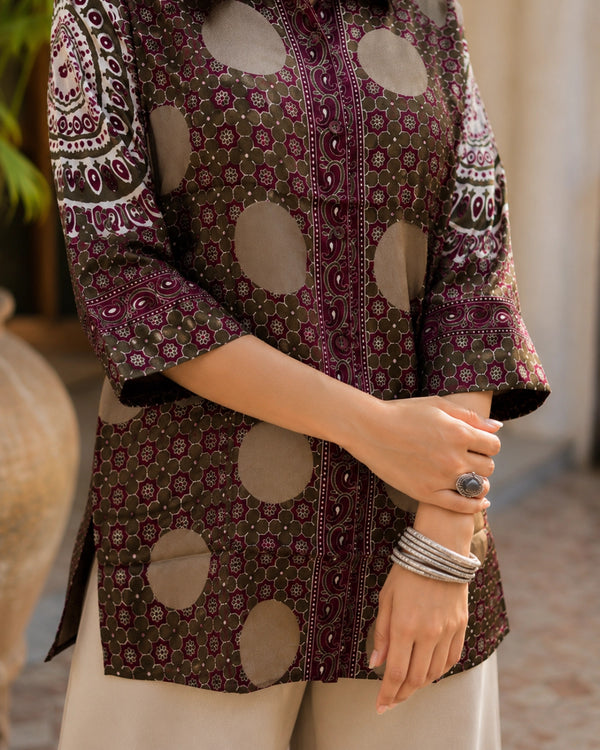 Wine Ajrakh Print Crepe Short Shirt with Collar Neck for Vacation Wear — image 3