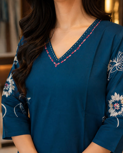 Floral Print Rayon Kurta Pant Set with V Neck for Daily Wear