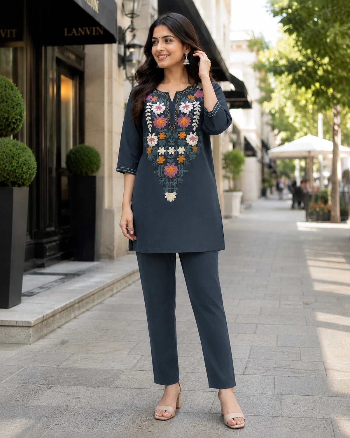 Thread Work Round Neck Rayon Co-ord Set