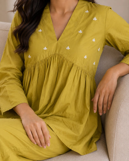 Mirror Work Cotton Co-ord Set with V Neck for Vacation Wear