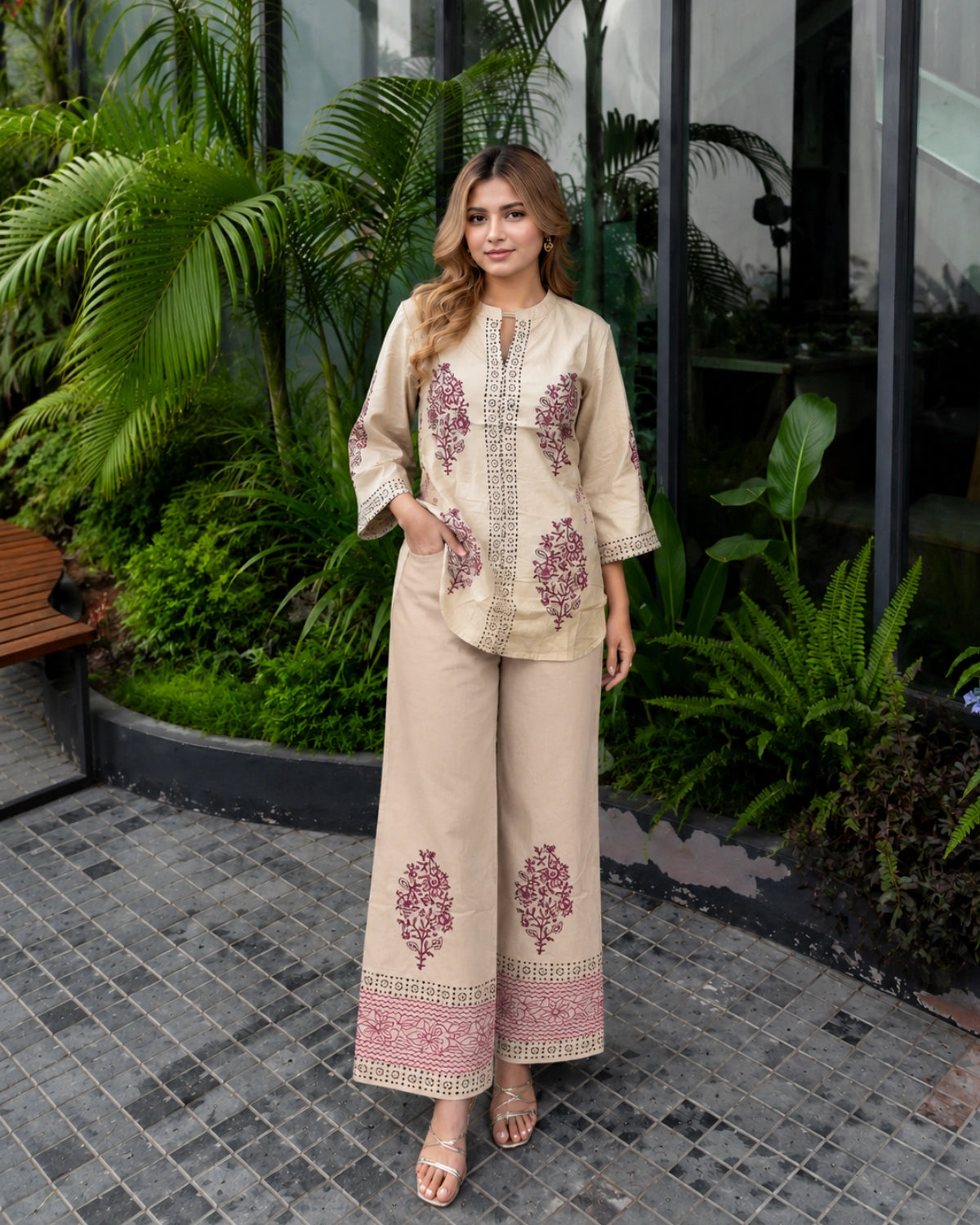 Sand Bead Work Muslin Co-Ord Set with Block Print for Vacation Wear