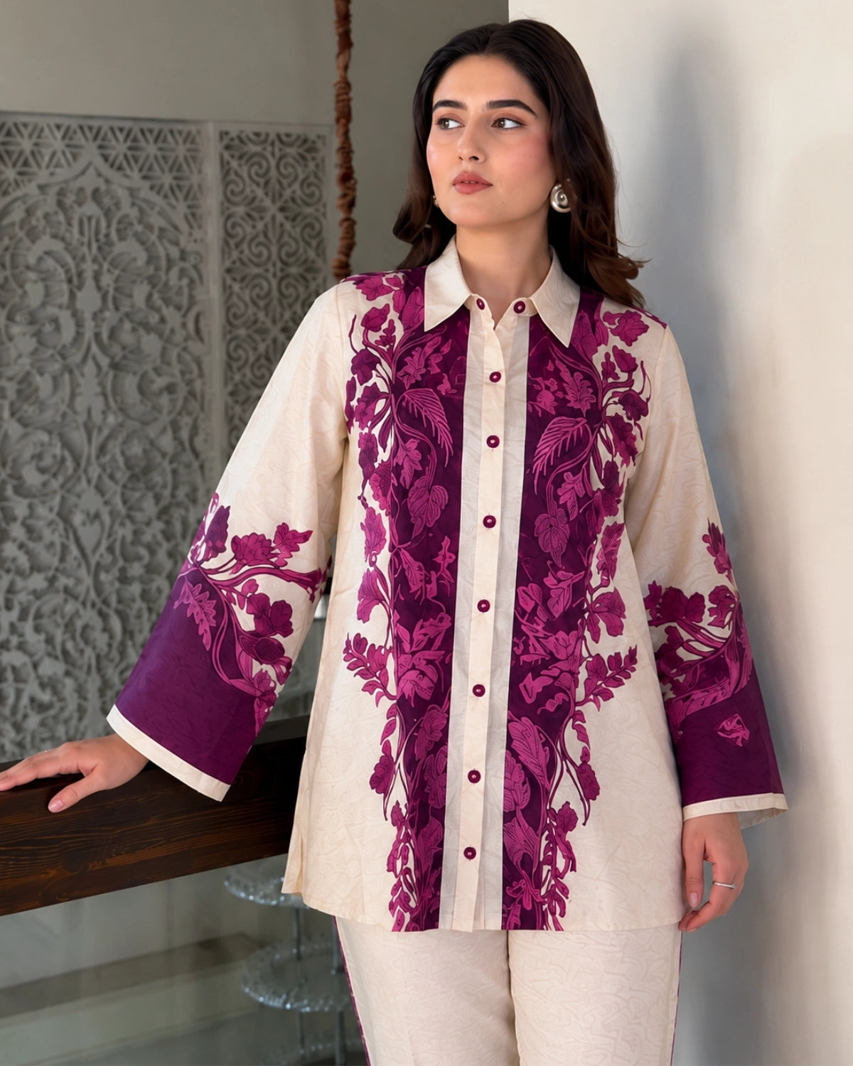 Ivory Magenta Floral Chiffon Co-Ord Set with Border for Vacation Wear