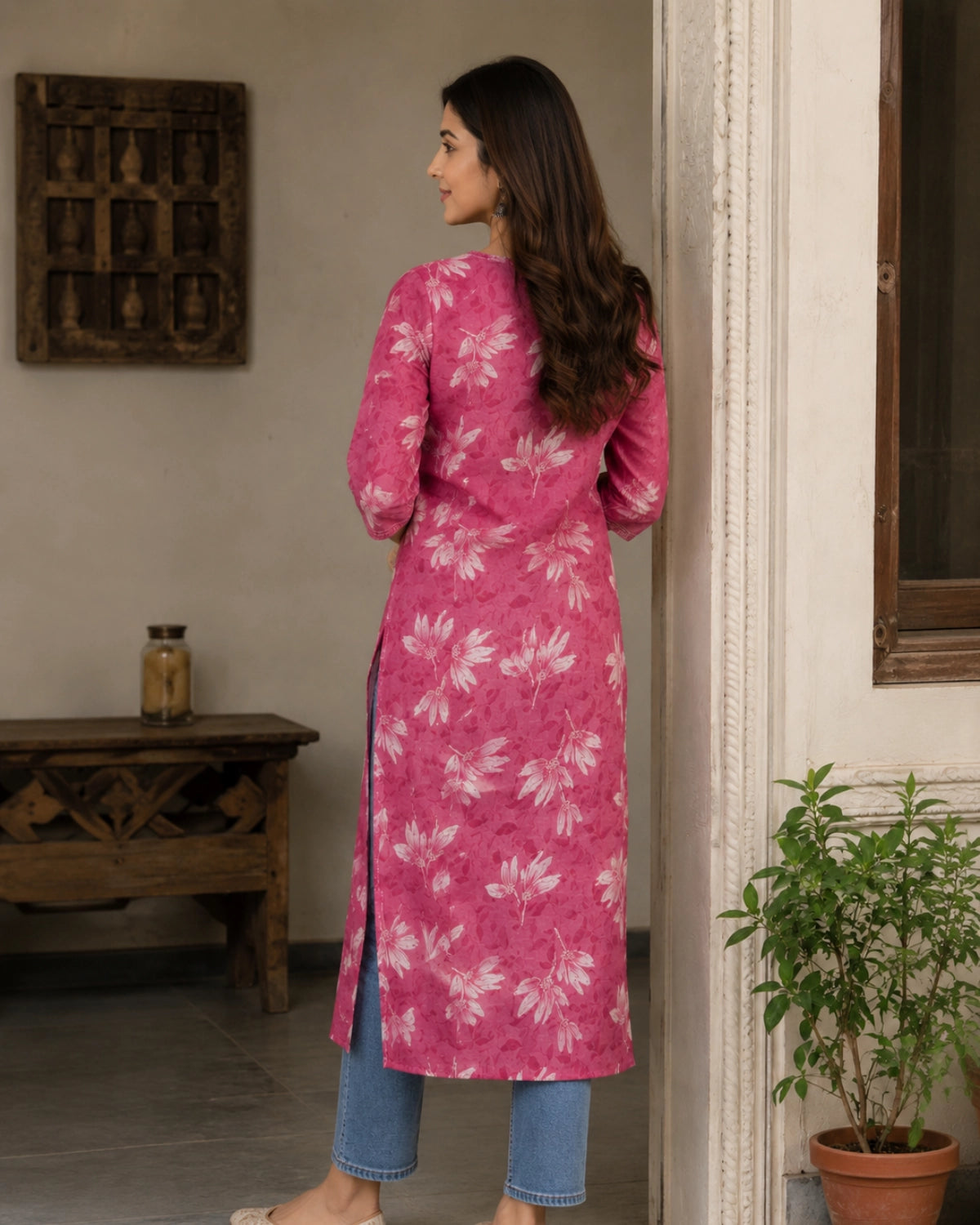 Pink Floral Printed Cotton Long Kurta with Round Neck for Office Wear