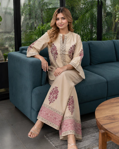 Sand Bead Work Muslin Co-Ord Set with Block Print for Vacation Wear