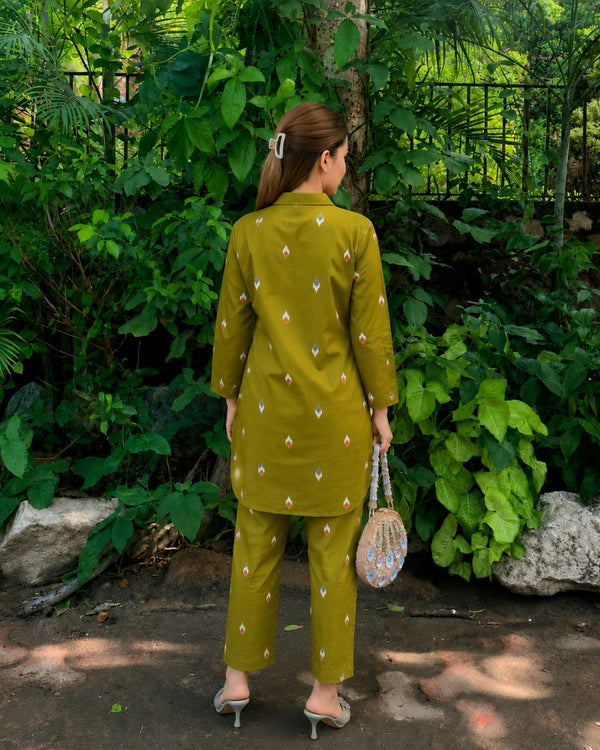 Olive Green Ikat Cotton Co-ord Set with Shirt Collar for Daily Wear — image 3