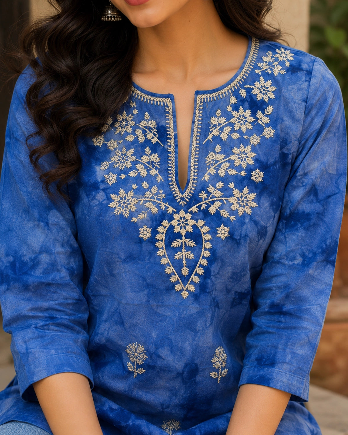 Chikankari Tie-Dye Round Neck Cotton Kurti