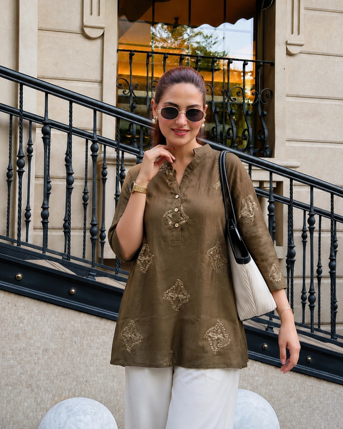 Thread Work Imported Kurti with Mandarin Neck Collar for Vacation Wear