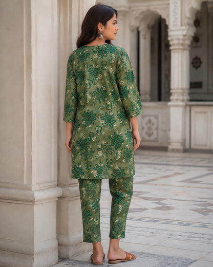 Green Floral Print Cotton Co-ord Set for Daily Wear