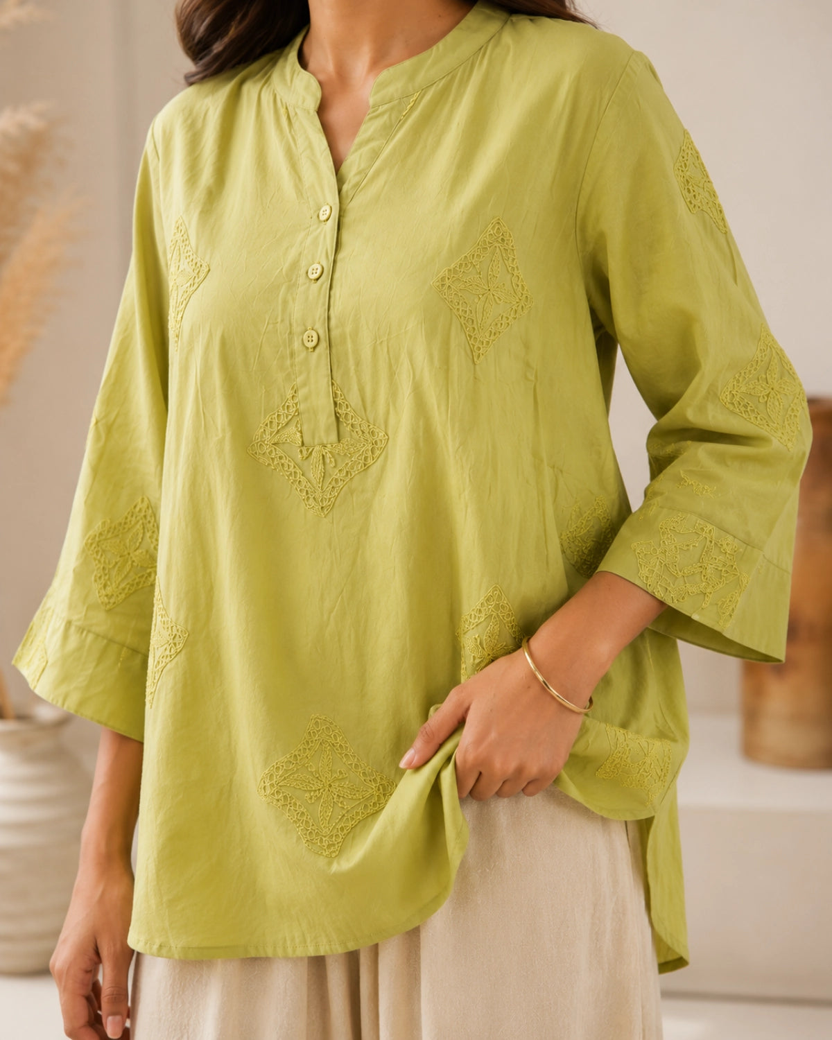 Thread Work Imported Kurti with Mandarin Neck Collar for Vacation Wear