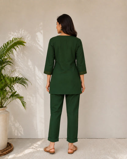 Floral Thread Work Cotton Co-ord Set with Notch Neck for Vacation Wear