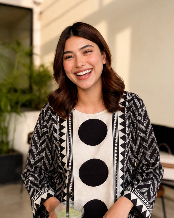 Monochrome Geometric Print Rayon Long Kurta for Office Wear — image 2