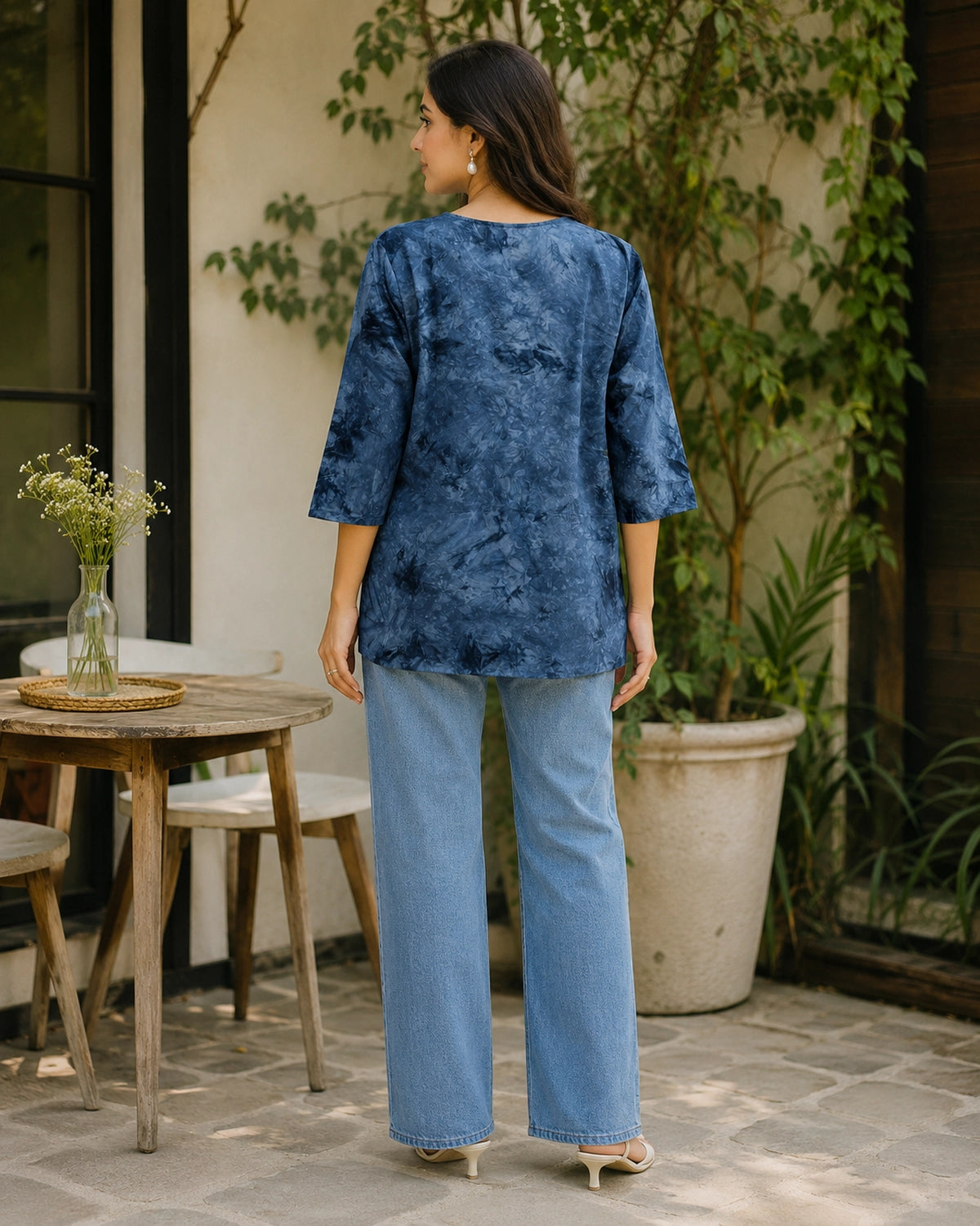 Chikankari Tie-Dye Round Neck Cotton Kurti