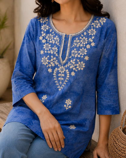 Chikankari Tie-Dye Round Neck Cotton Kurti