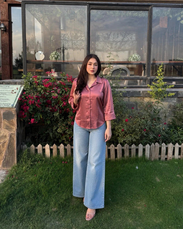 Mauve Cotton Shirt with Collar Neck and Button Placket for Vacation Wear