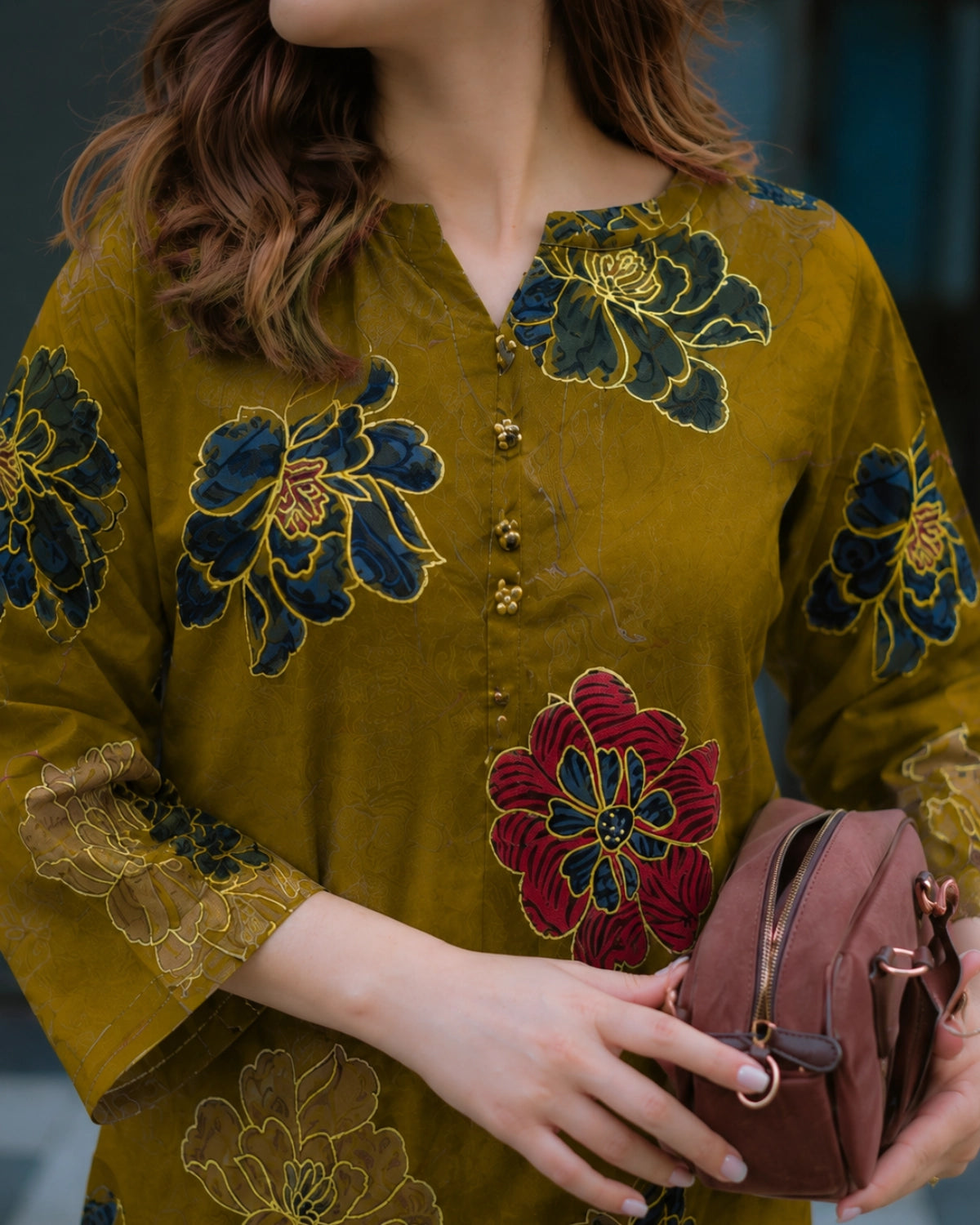 Floral Print Rayon Kurta Pant Set with Round Neck for Daily Wear