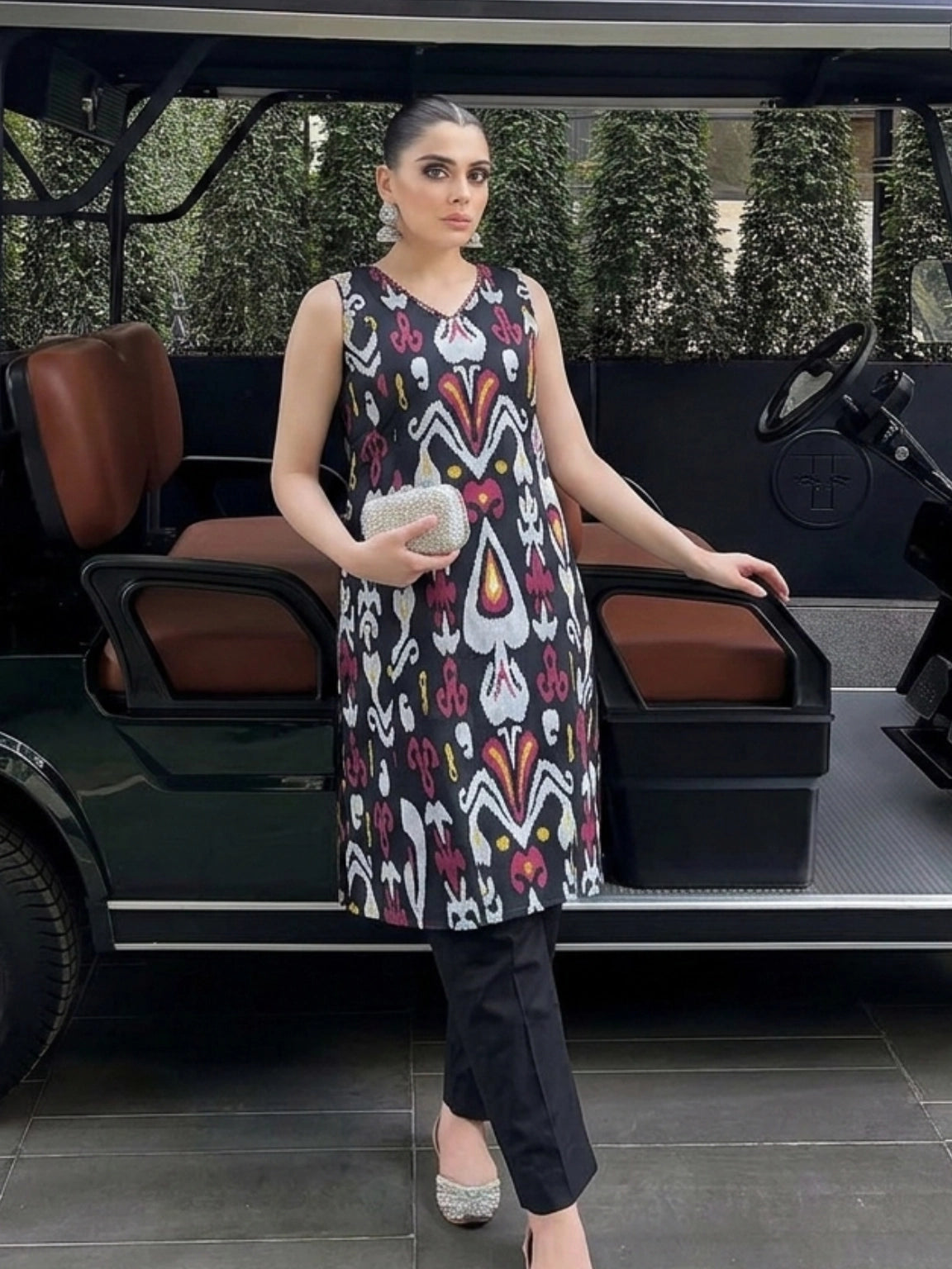 Black Ikat Print Fusion Kurta Pant Set