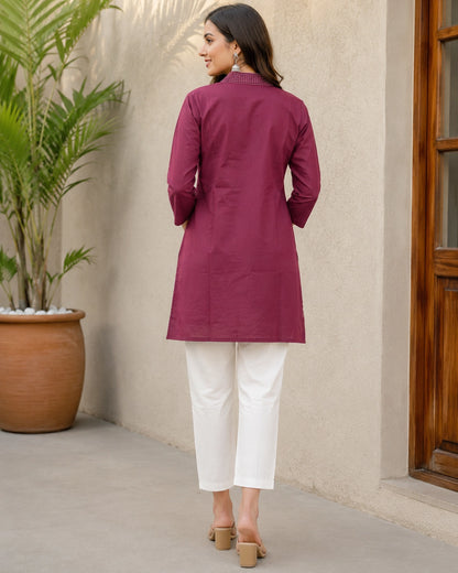 Embroidered V-Neck Three-Quarter Sleeve Cotton Kurti