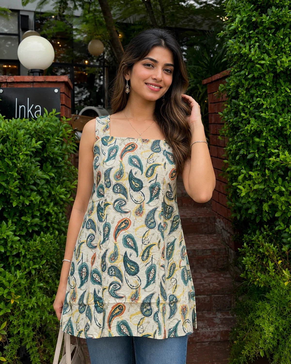 Paisley Print Square Neck Fitted Cotton Mini Kurti