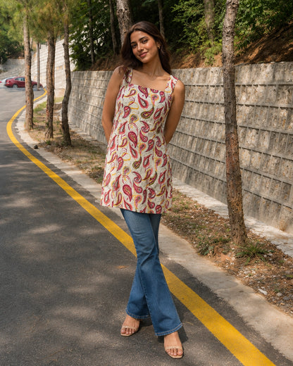 Paisley Print Square Neck Fitted Cotton Mini Kurti