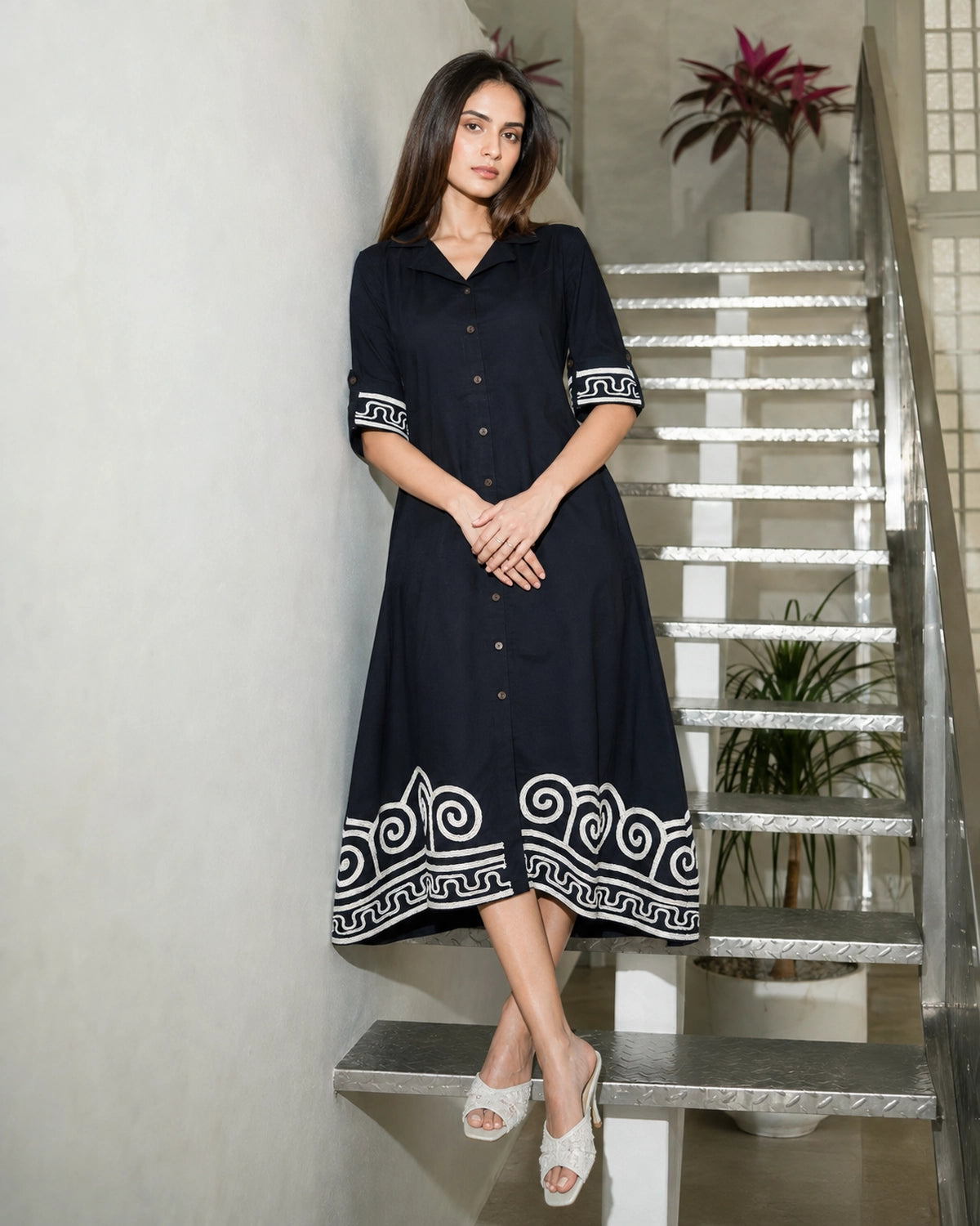 Spiral Border Print Collared Cotton Midi Shirt Dress