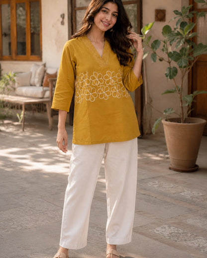 Embroidered V-Neck Three-Quarter Sleeve Cotton Kurti