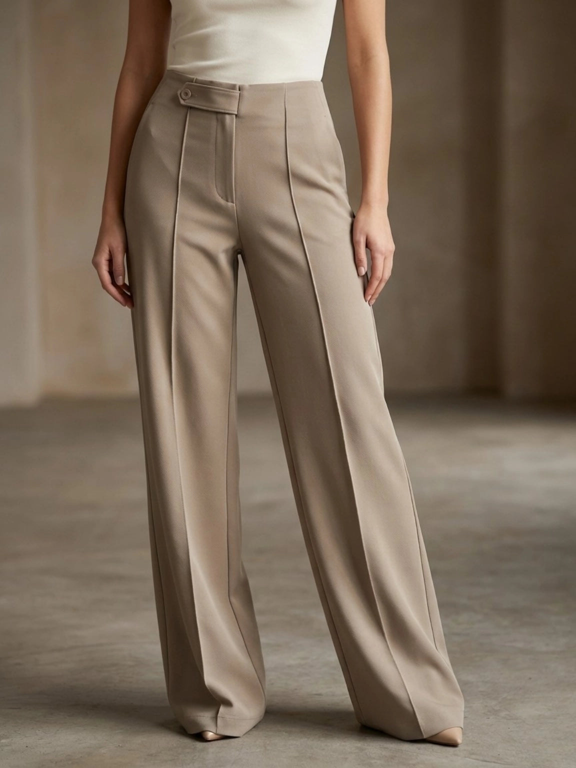 Classic High-Waist Pintuck Trousers in Beige
