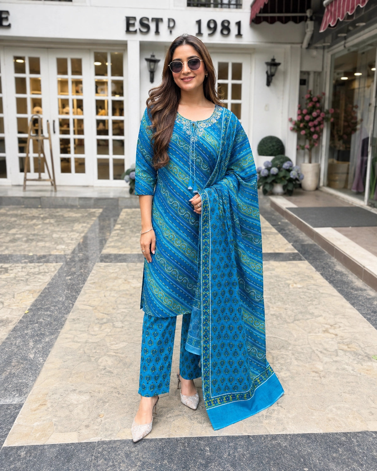 Blue Bandhani Stripe Print Cotton Kurta Pant Dupatta Set