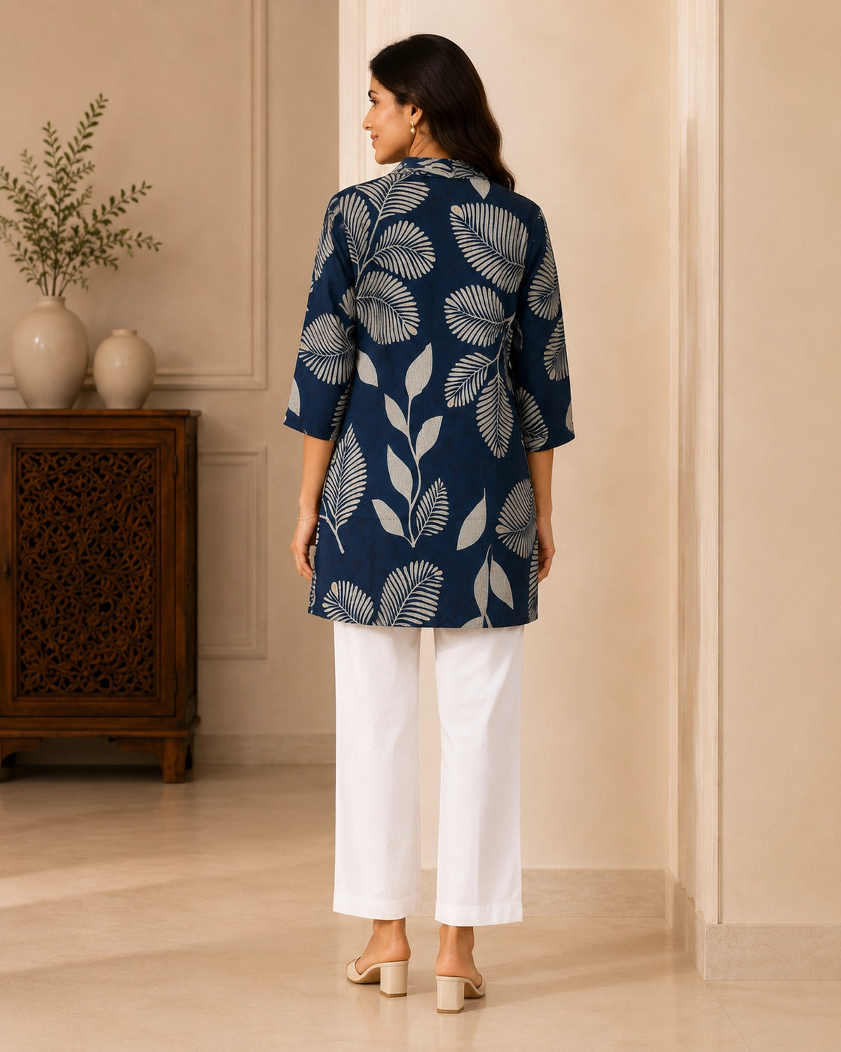 Floral Print Collared Three-Quarter Sleeve Cotton Kurti